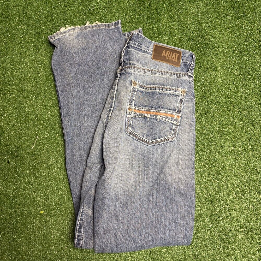 Ariat M‑Series Jeans Men’s 30x34 Medium Wash Western Denim Straight Fit